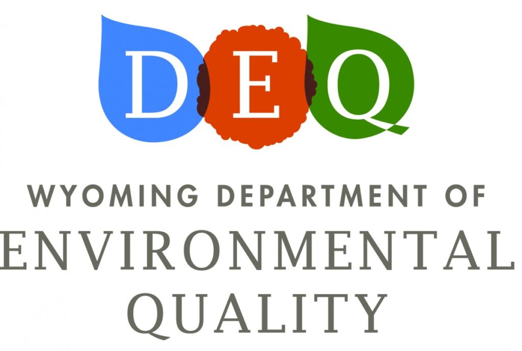 DEQ LOGO TXT